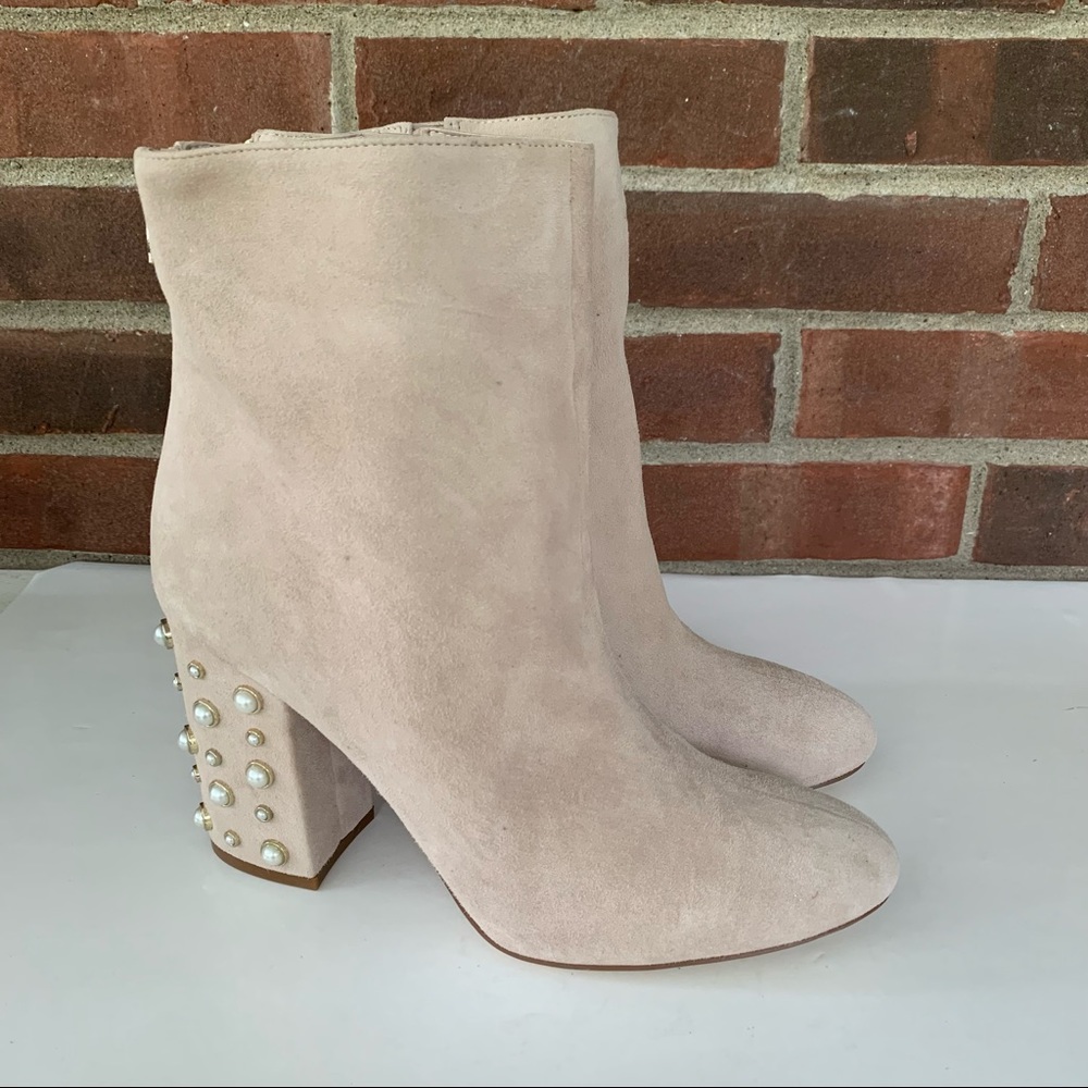 Ivanka Trump Women’s Telora Beige Leather Block Heel Ankle Boots Size US 9.5 M